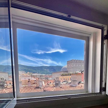 Apartment City Center Trieste Bagian luar foto