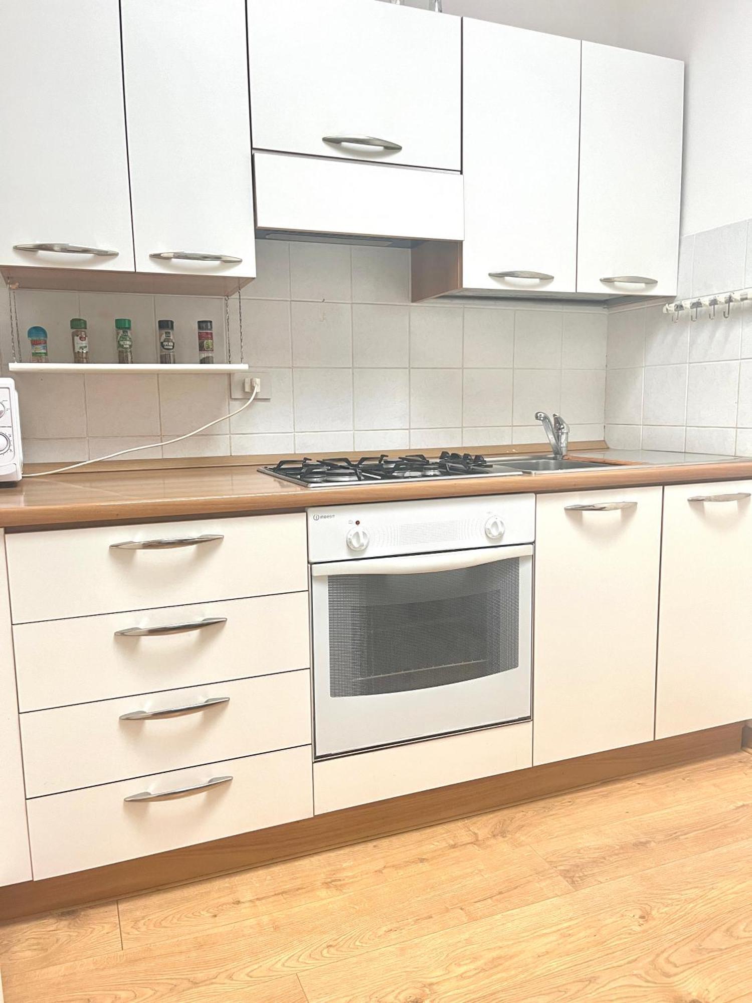 Apartment City Center Trieste Bagian luar foto